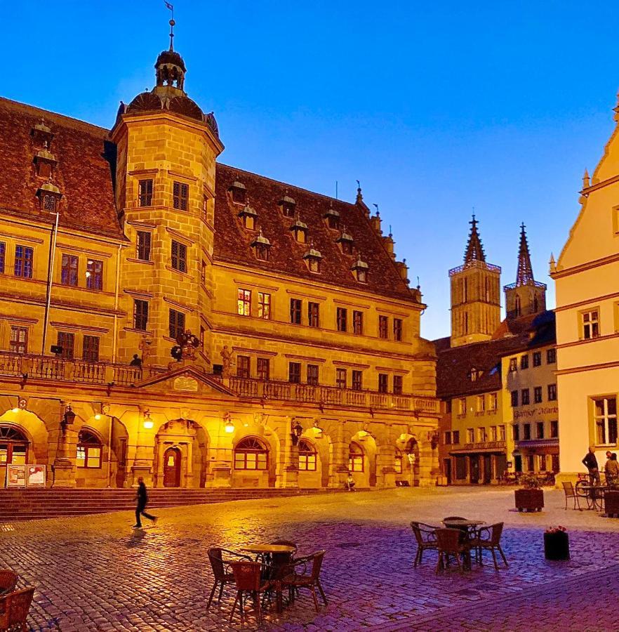 Gaestehaus Am Weissen Turm Ротенбург-на-Таубере Экстерьер фото